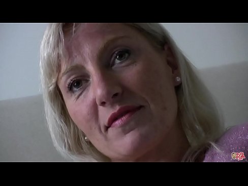 ❤️ D'Mamm, déi mir all gefuckt hunn ... Dame, behuelen Iech! Sex bei eis